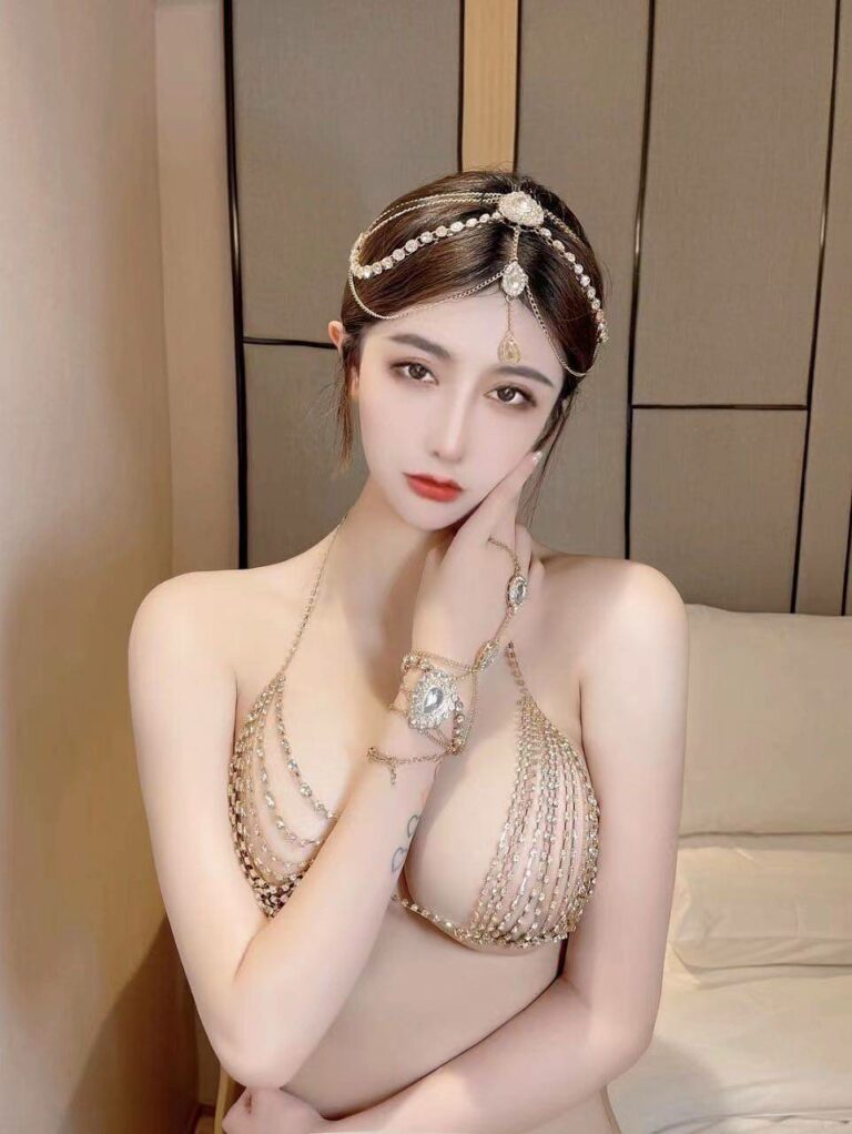 深圳外围模特宝安区173D外围女模特