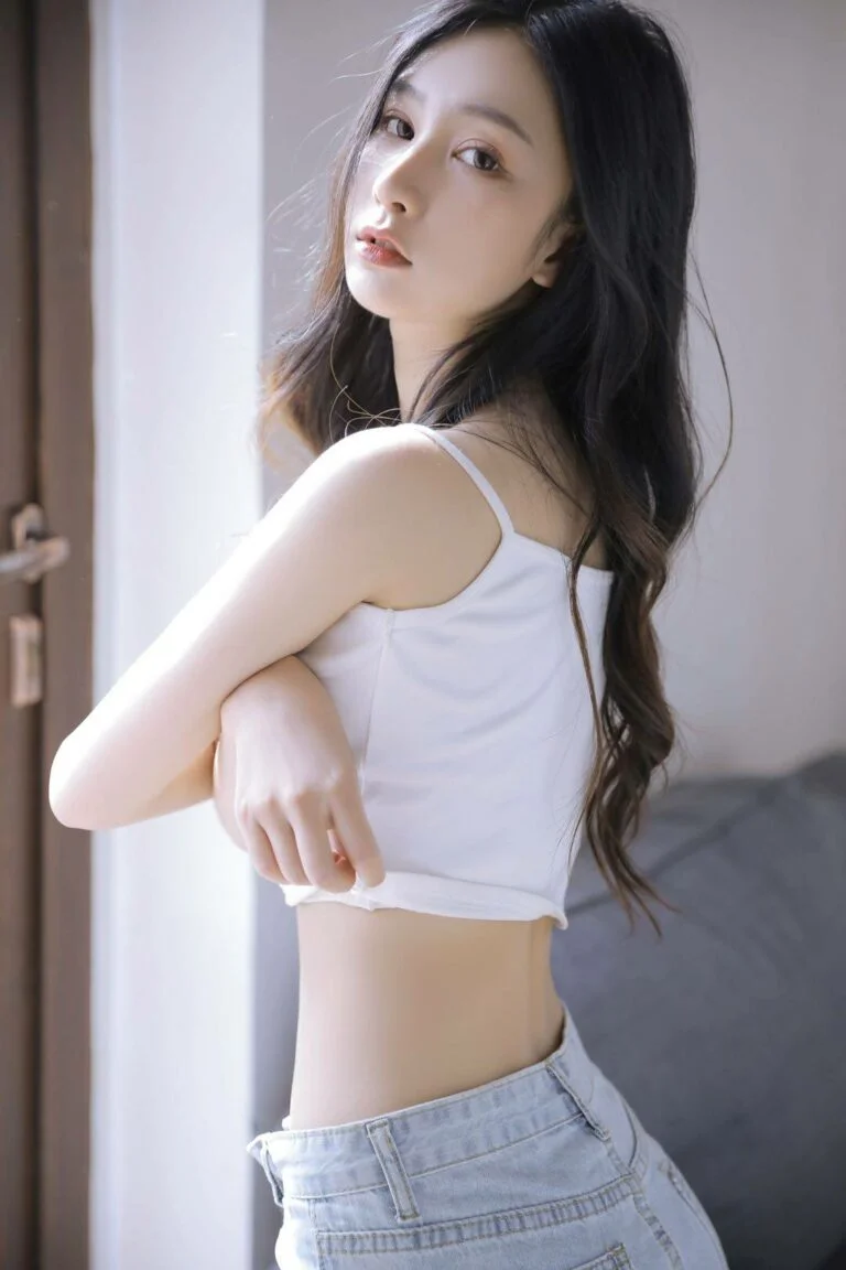 上海外围女模特168C静安区02小虎牙